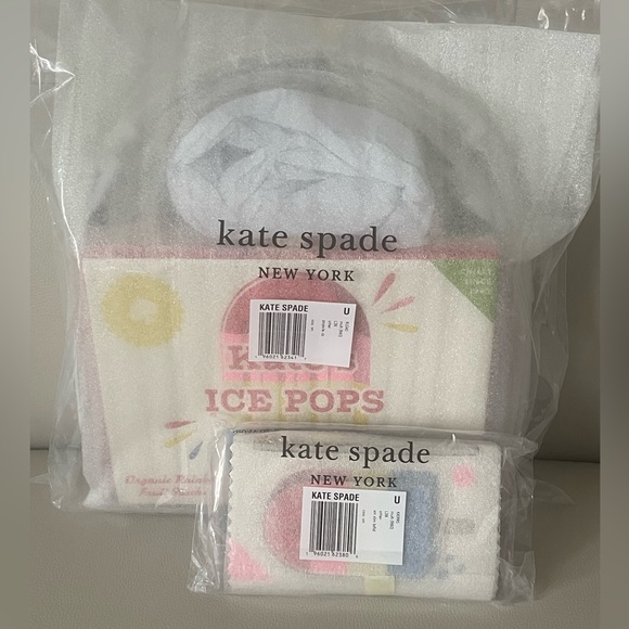 Kate Spade Snack Bar Popsicle
Crossbody Wallet Set - Picture 11 of 14